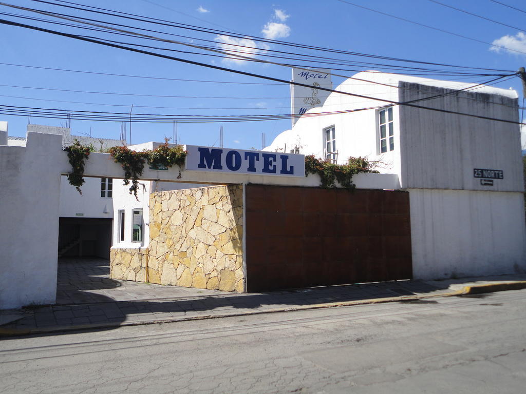Motel Mykonos Puebla Exterior photo
